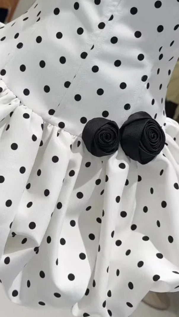 AIIZIE POLKA DOT STRAPLESS FLOWER CORSET PUFF MINI DRESS IN WHITE - product image