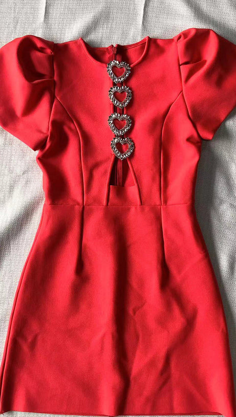 Herzförmiges Crêpe-Minikleid mit Cut-outs in Rot