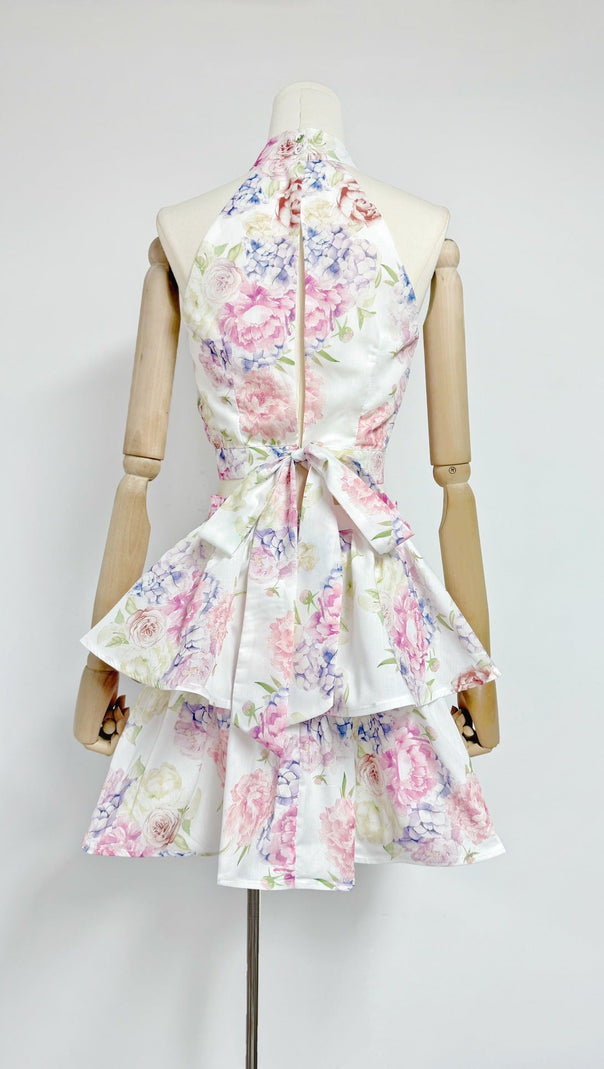AIIZIE JESSICA PRINTED BACKLESS HALTER TOP SKIRT SET IN PINK - product image