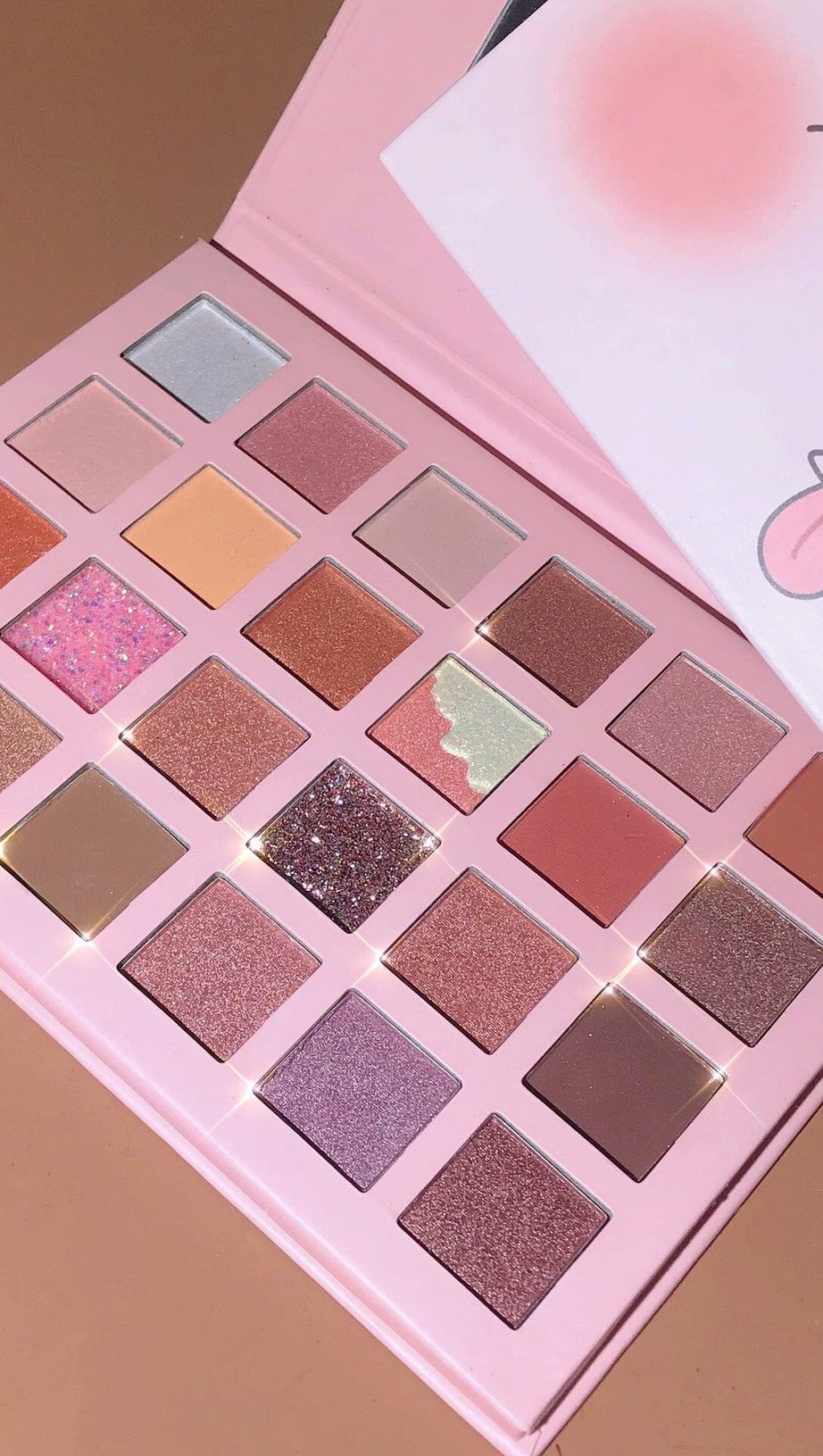 PALETTE DI OMBRETTI GLITTER PEARL DA 24 COLORI