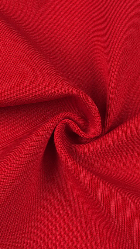 CUTOUT HALTER BACKLESS DRESS IN RED