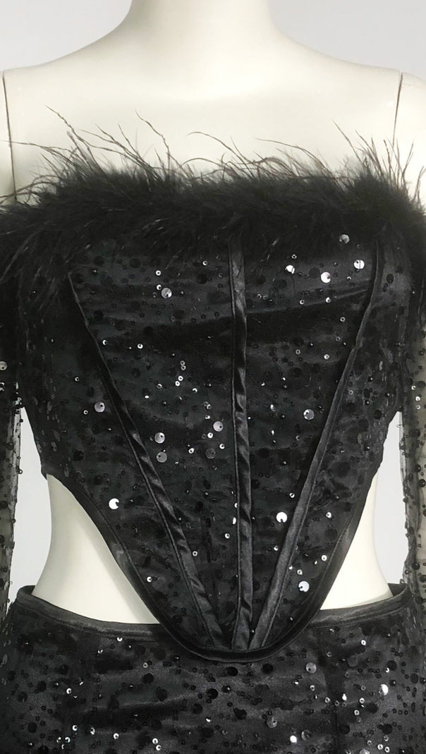 AIIZIE BLACK OFF-SHOULDER TOP SHORT MESH SKIRT SET - product image