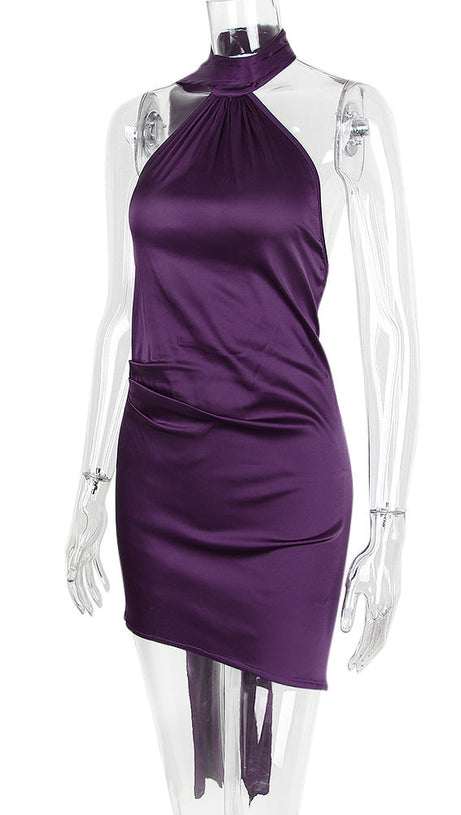 ABITO CON SCOLLO AVVOLGENTE IN TONALITÀ NOTTE