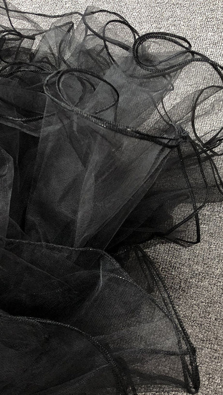 STRAPLESS RUFFLED ORGANZA CORSET MINI DRESS IN BLACK