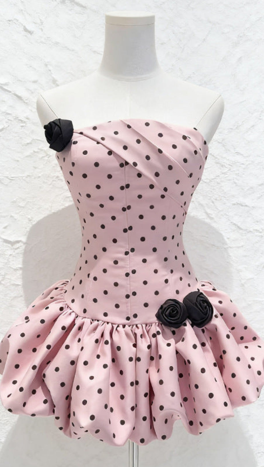POLKA DOT STRAPLESS FLOWER CORSET PUFF MINI DRESS IN PINK