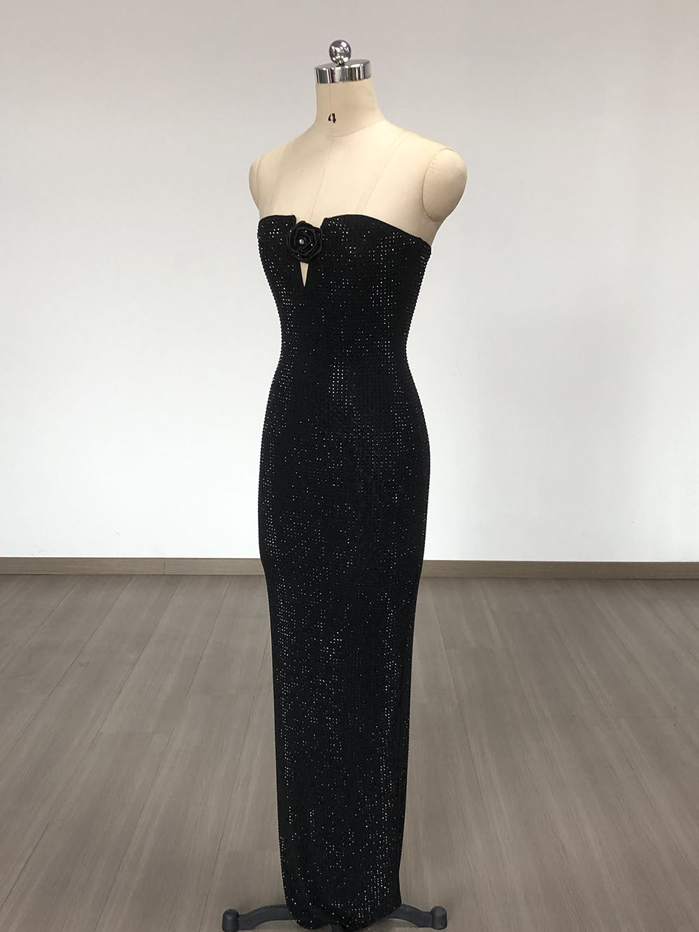 STRAPLESS RHINESTONE ROSE MAXI DRESS IN BLACK