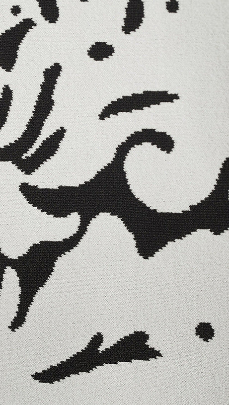 MINIKLEID AUS STRETCH-STRICK MIT BLUMENMUSTER