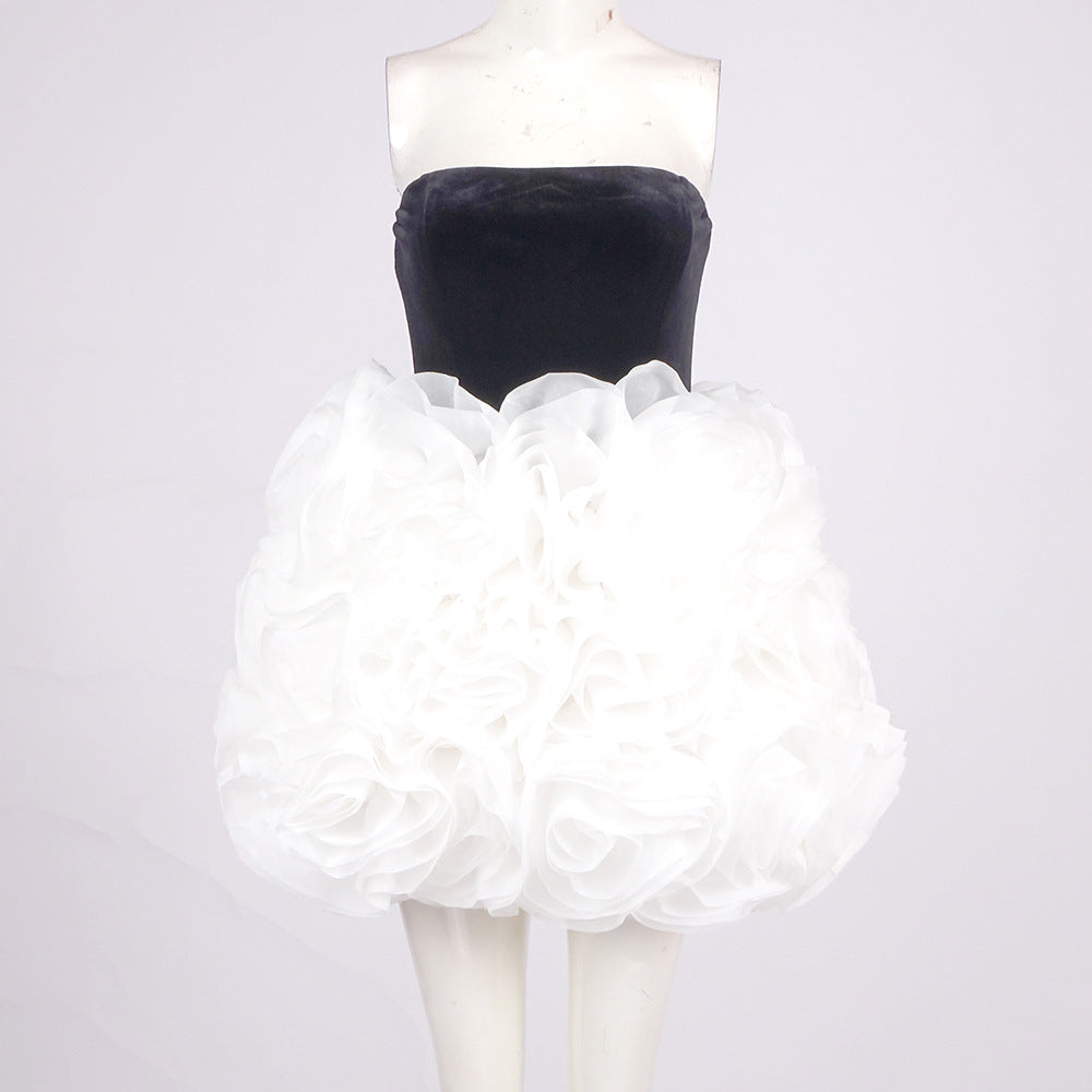 AIIZIE TINA WHITE 3D FLOWERS STRAPLESS BLACK MINI DRESS - product image