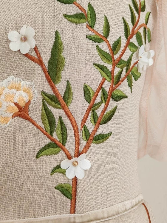 SQUARE COLLAR EMBROIDERED FLOWER MIDI DRESS IN APRICOT