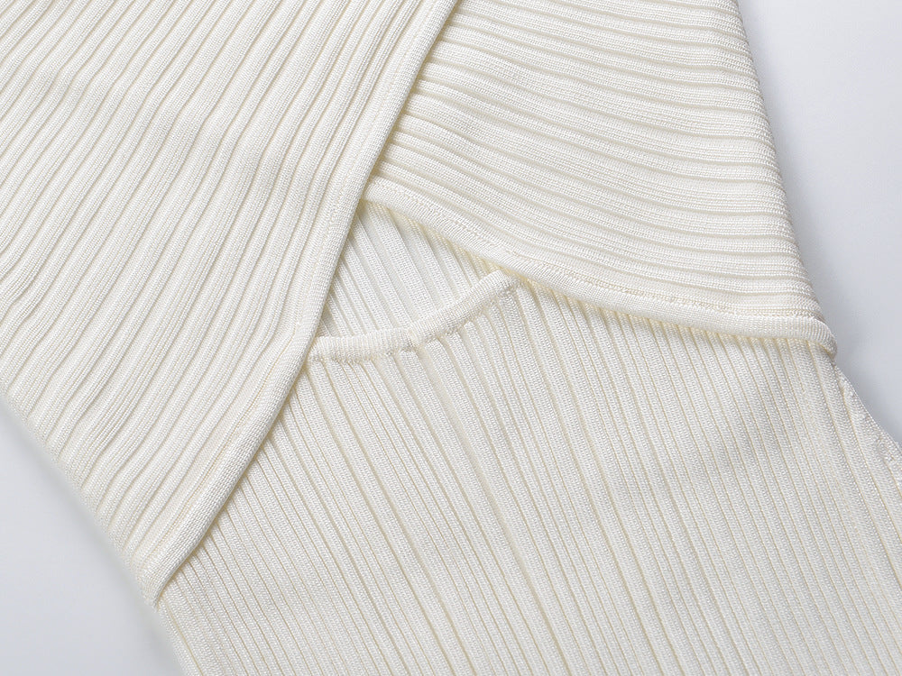 Weißes Midikleid aus Strick mit Spitzeneinsatz