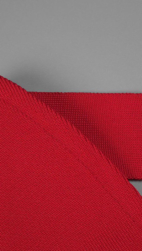 CUTOUT HALTER BACKLESS DRESS IN RED