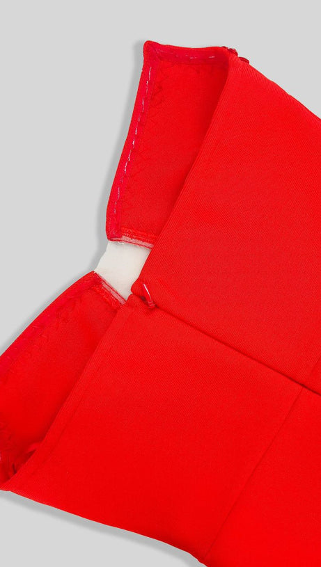 ABITO LUNGO DA SERA CON FASCIA ROSSA E DIAMANTI