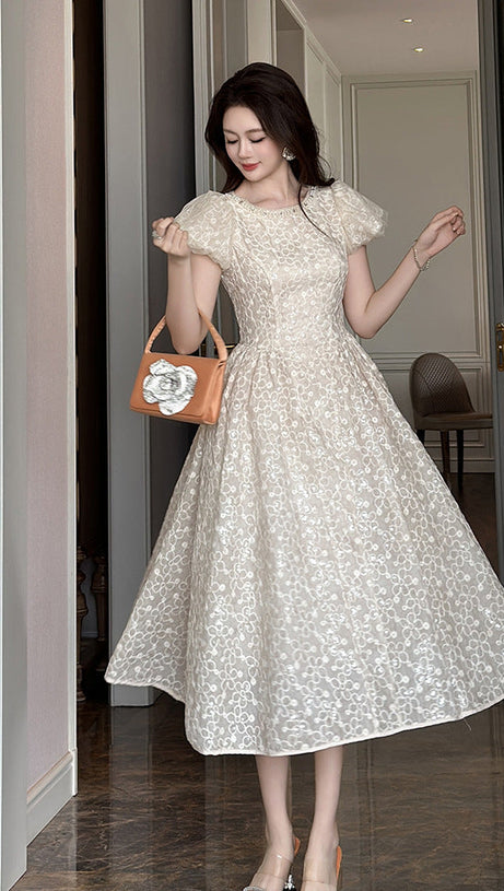 pearl neck Puff sleeve flared lace maxi dress - apricot