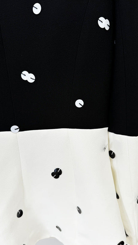 STRUCTURED SQUARE SHOULDER BLAZER SUIT