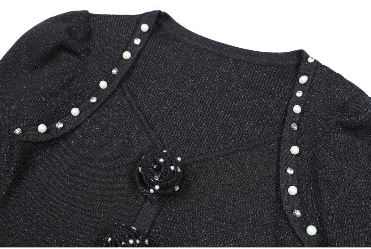 Minikleid aus Blumenstrick in Schwarz