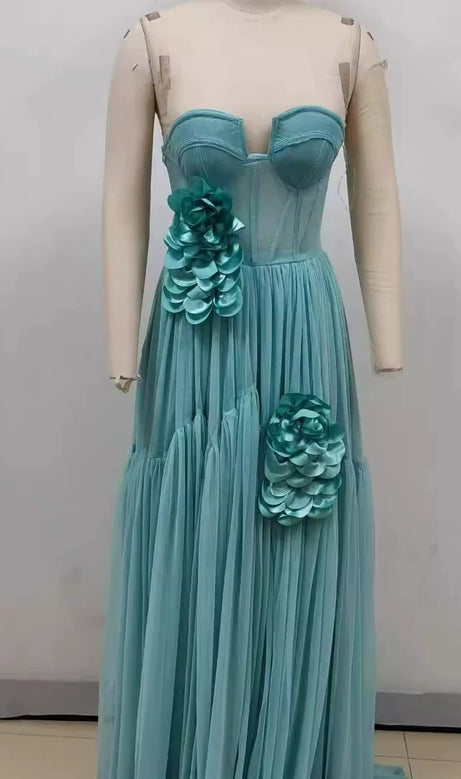 AALIYAH GREEN FLOWER EMBELLISH TULLE STRAPLESS MAXI DRESS
