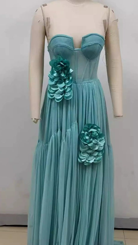 AALIYAH GREEN FLOWER EMBELLISH TULLE STRAPLESS MAXI DRESS