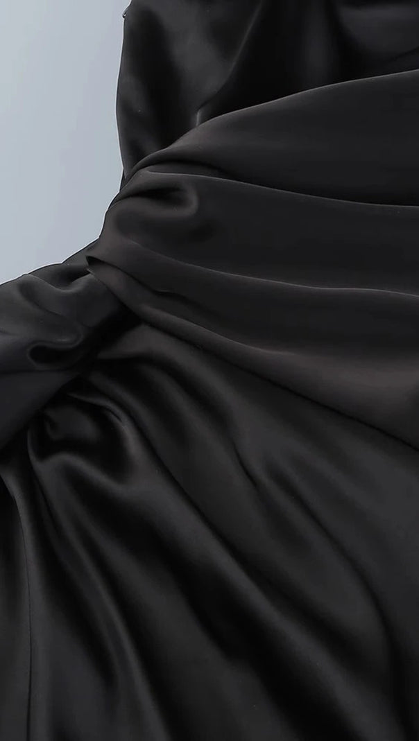 ONE SHOULDER DRAPED MAXI DRESS BLACK