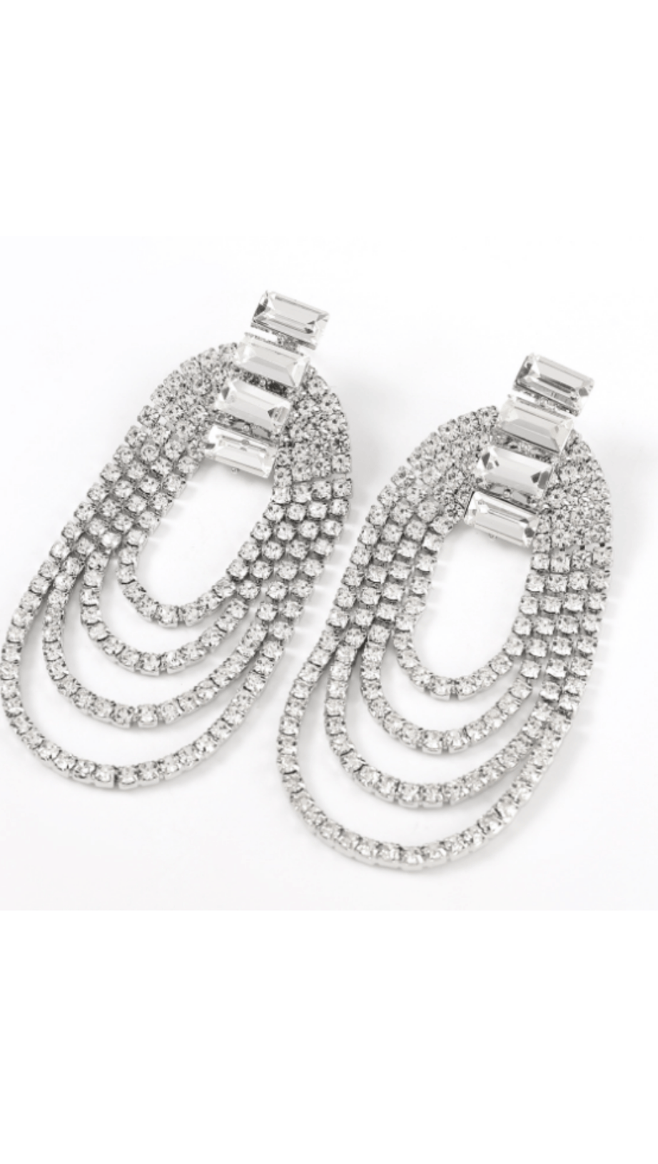 Ovale Quastenohrringe