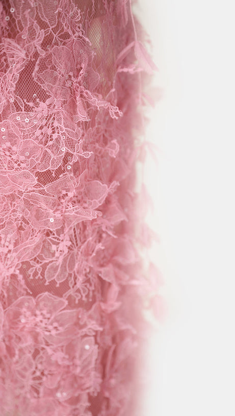 PINKES MIDIKLEID AUS SPITZE MIT PERLEN