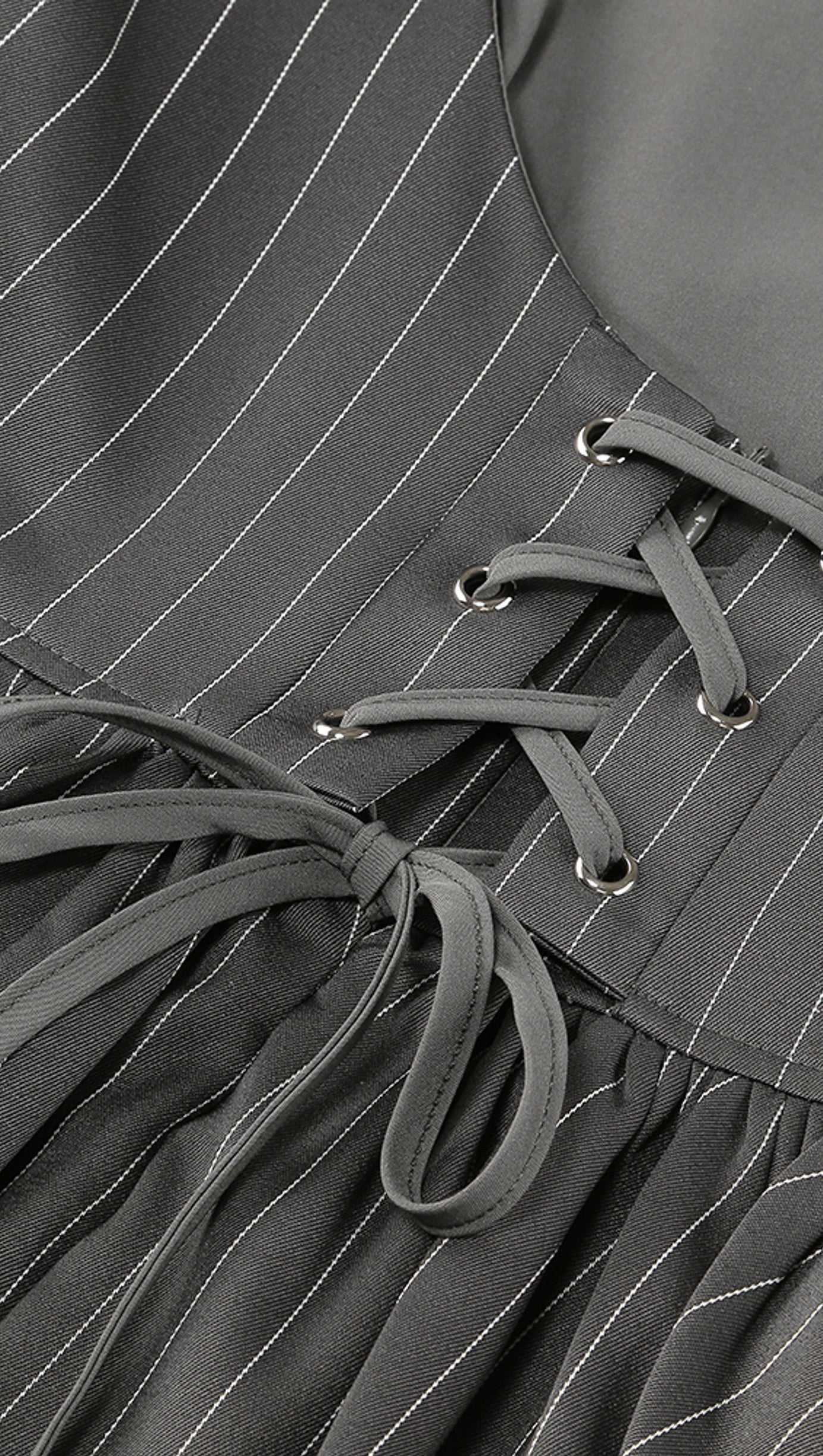 PUFF LANGARM KRISTALLKORSETT A-LINIENKLEID IN SCHWARZ