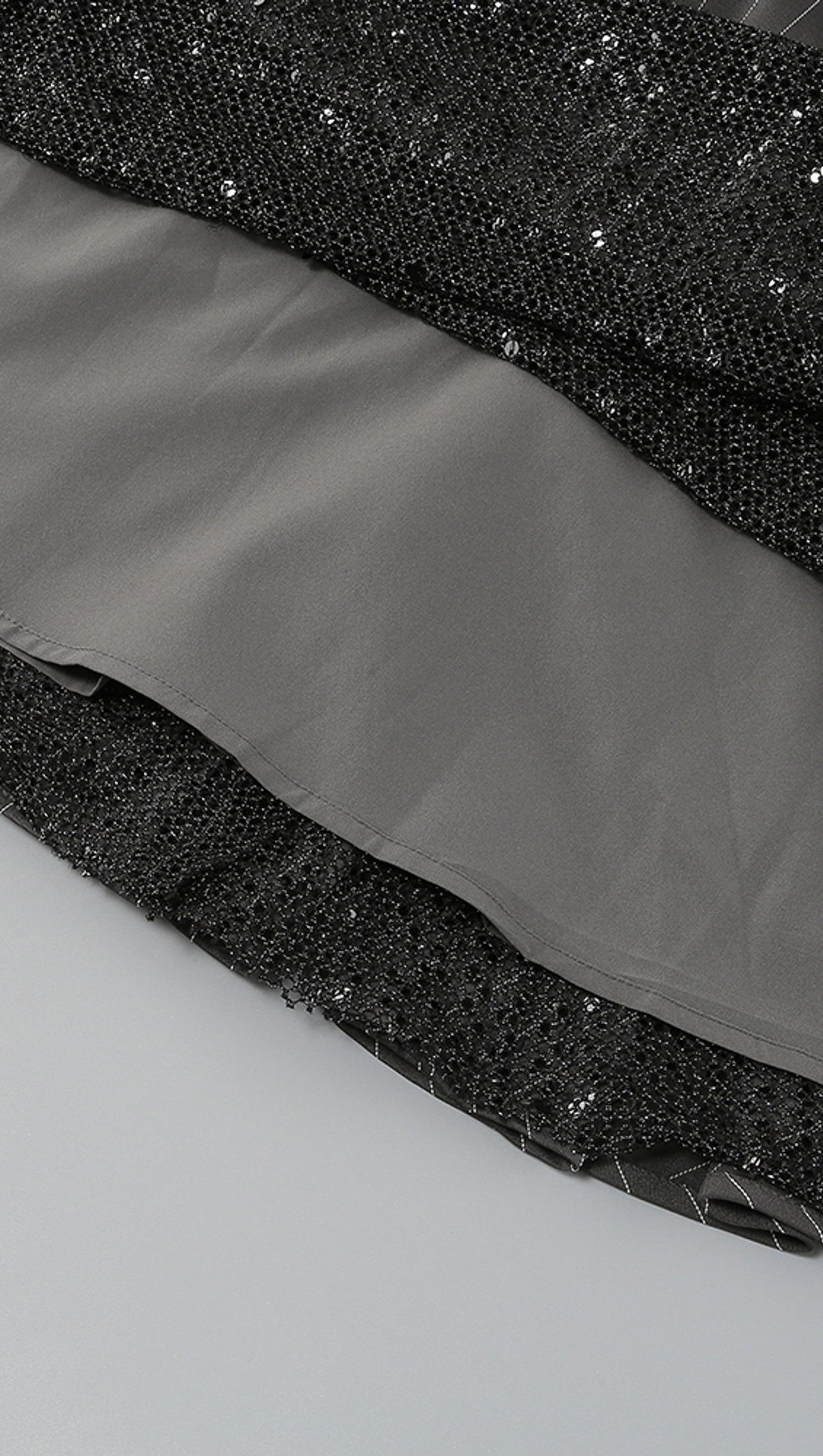 PUFF LANGARM KRISTALLKORSETT A-LINIENKLEID IN SCHWARZ