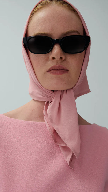 EADWIELLA FLORAL APPLIQUÉ BACKLESS MINI DRESS