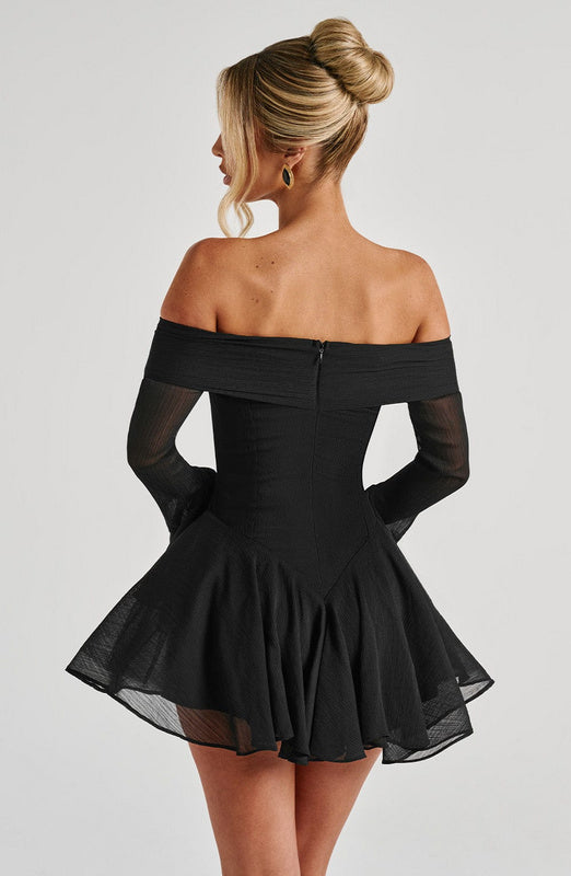 Off-Shoulder-Minikleid mit langen Ärmeln und Bindeband in Schwarz 
