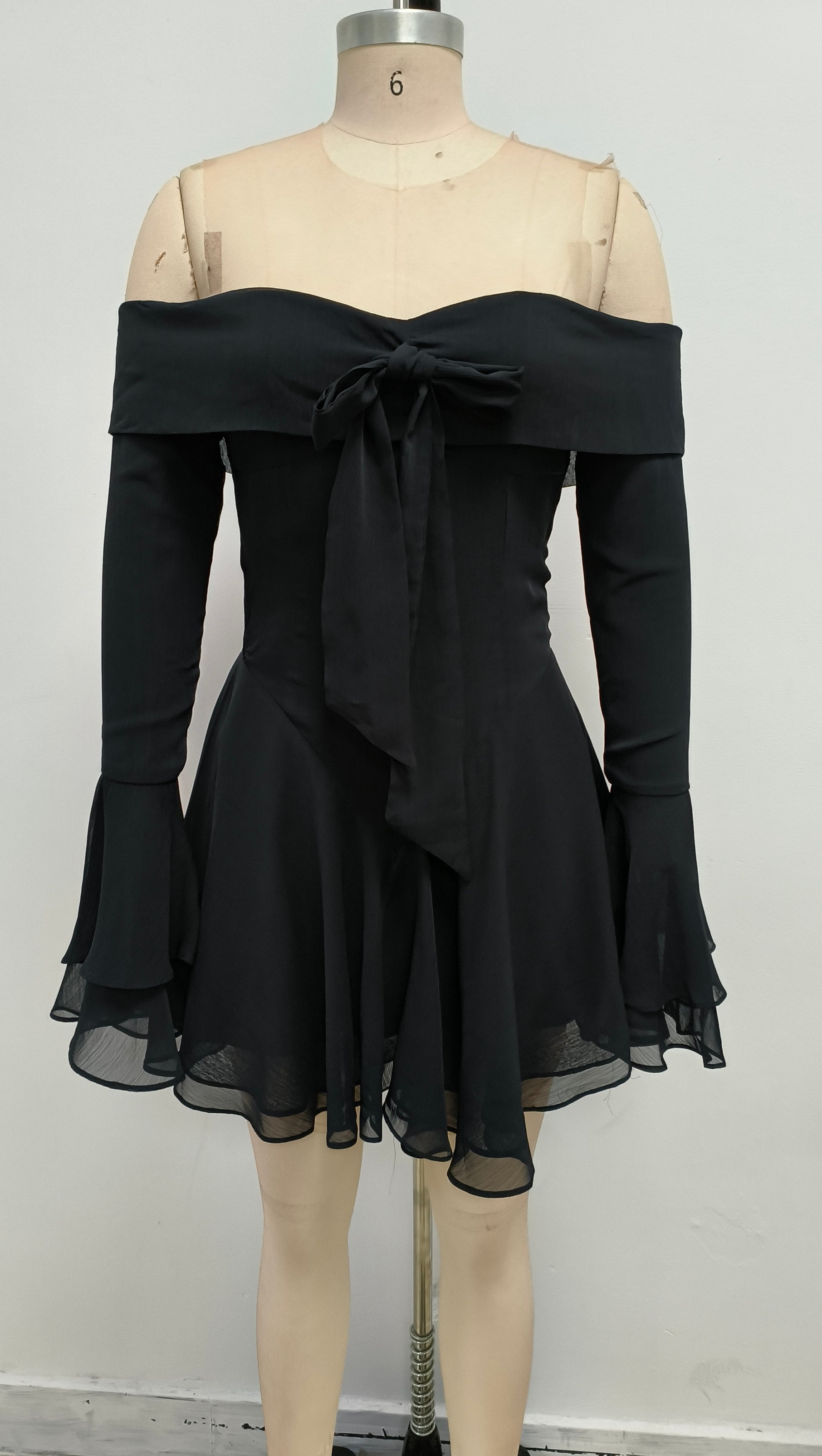 OFF-SHOULDER TIE LONG-SLEEVED MINI DRESS BLACK