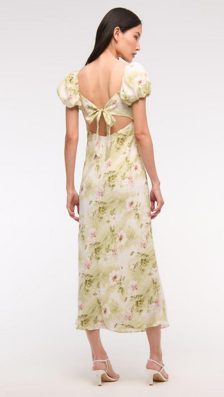 Kleid mit V-Ausschnitt und geblümten Puffärmeln