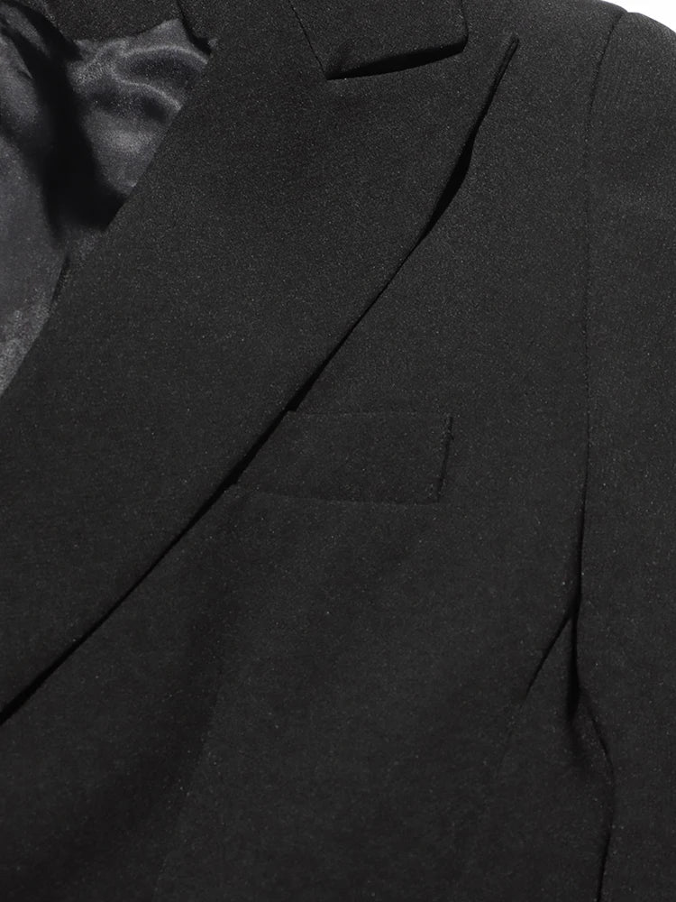 Schicker Blazer mit Patchwork-Rüschen in Schwarz
