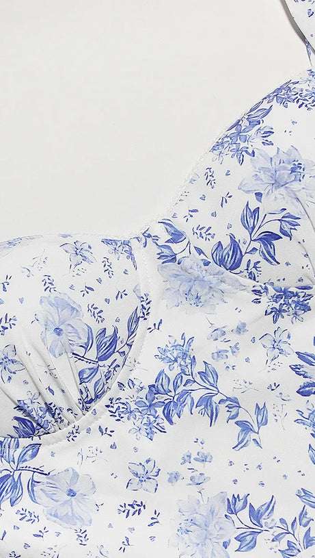 MIDIKLEID MIT BLUMENDRUCK IN BLAU 