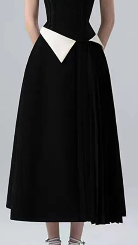 SLIP CONTRAST COLOR MIDI DRESS IN BLACK