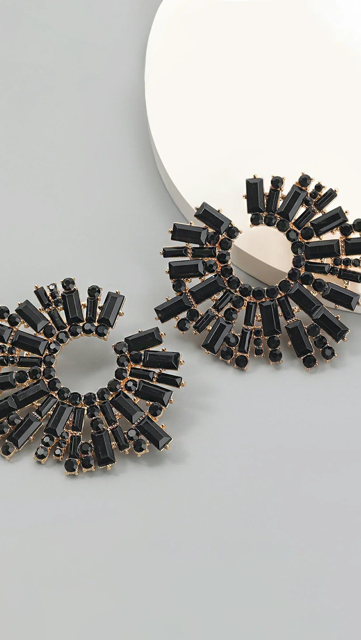 AIIZIE DAVIAN SUNFLOWER DIAMOND EARRINGS - product image