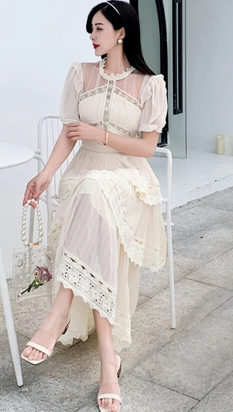 PLEATED LACE MIDI DRESS IN APRICOT