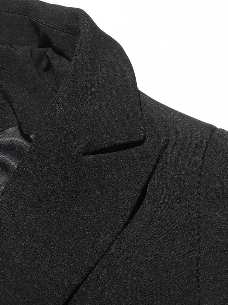 Schicker Blazer mit Patchwork-Rüschen in Schwarz