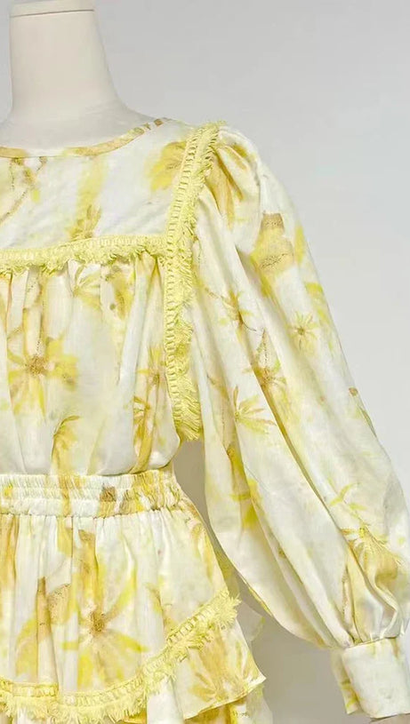 MABEL LAYER TRIM PRINT LANTERN SLEEVE MINI DRESS IN YELLOW