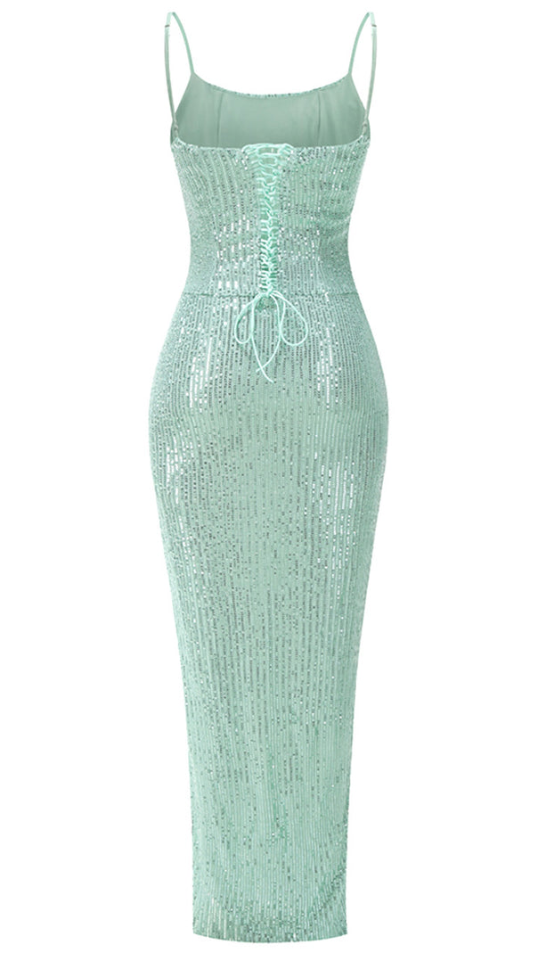 ABITO LUNGO CON SPACCO ALTO E RUCHES DI PAILLETTES VERDE
