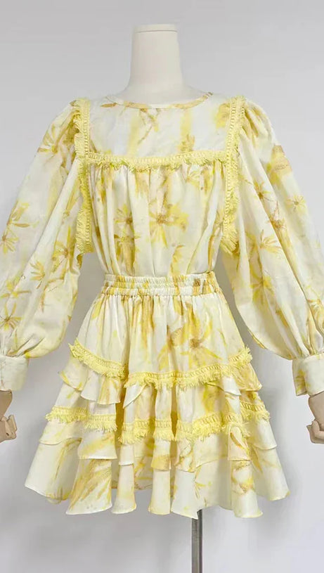 MABEL LAYER TRIM PRINT LANTERN SLEEVE MINI DRESS IN YELLOW