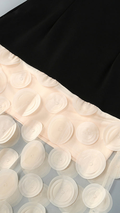 Trägerloses Maxikleid in A-Linie Schwarz Elfenbein