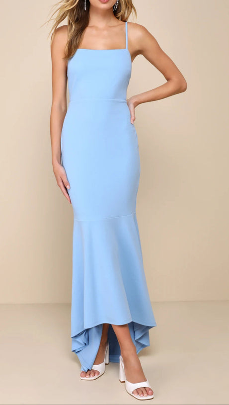 Atemberaubendes Enchantment – Hellblaues, rückenfreies Maxikleid mit Trompetensaum