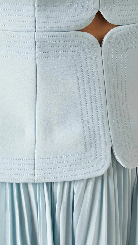 SWEETHEART NECK OFF-SHOULDER PLEATED MIDI DRESS