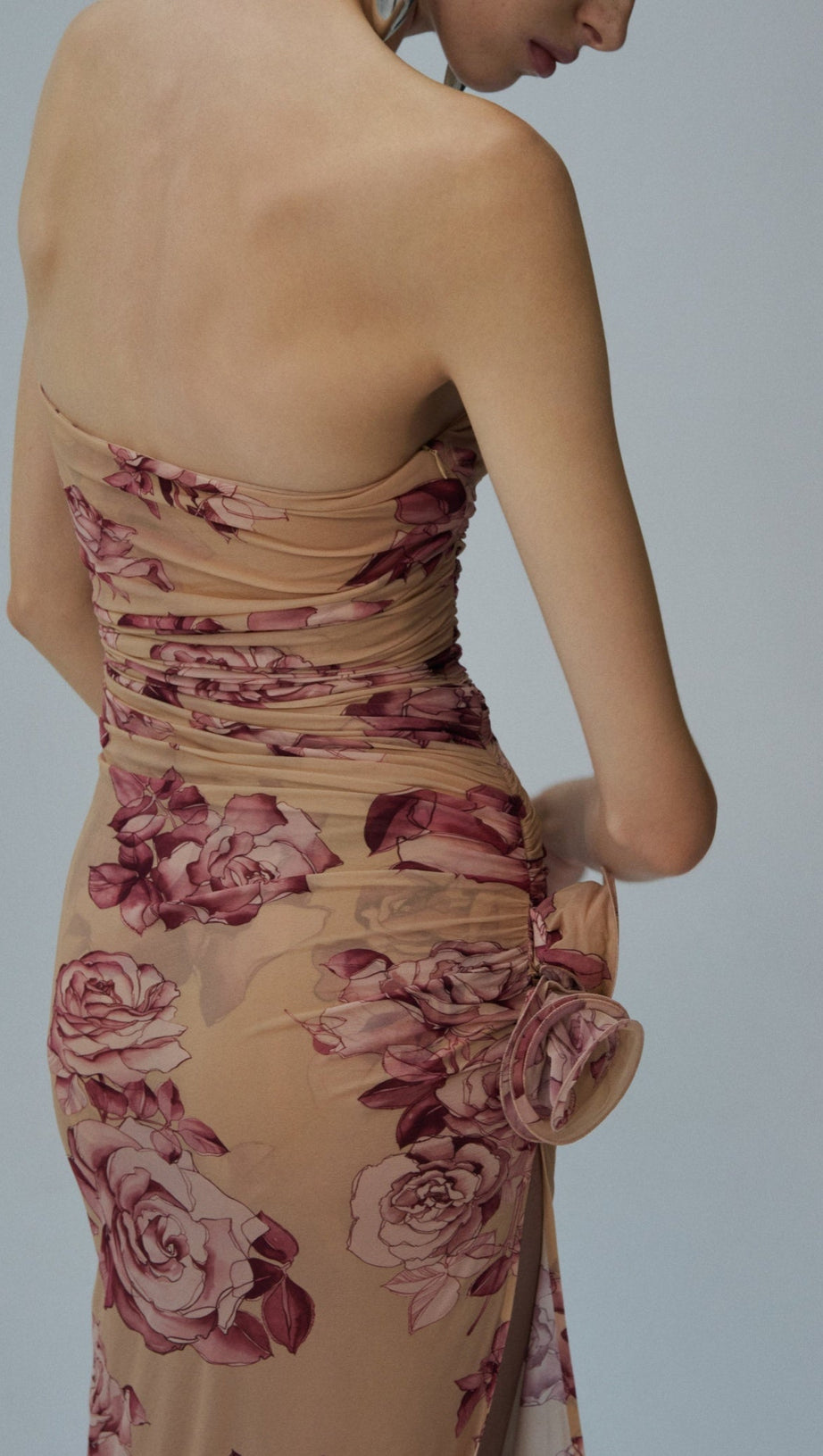 ABITO MIDI TAYSIA FLOREALE SENZA SPALLINE CON RUCHES