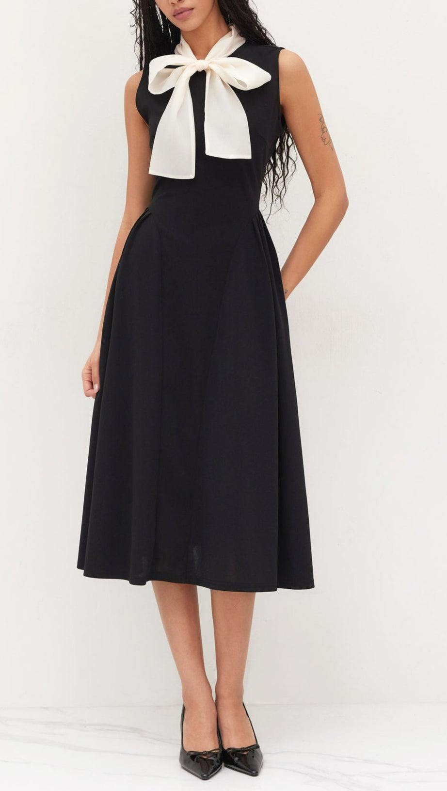 TWO TONE BOW TIE RUFFLE MIDI DRESS