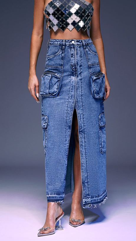 POCKET SPLIT DENIM SKIRT IN BLUE