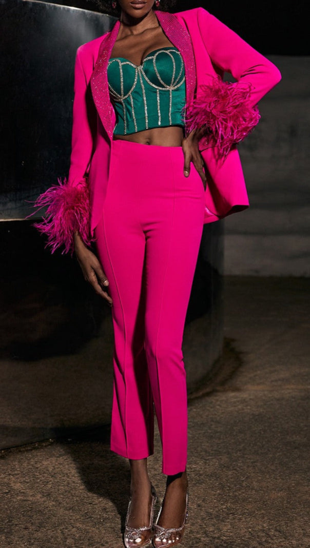 AIIZIE BODYCON PANTS IN PINK - product image