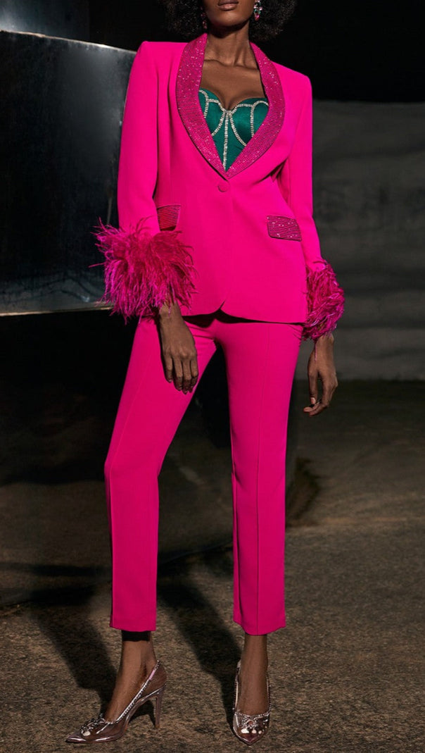 AIIZIE BODYCON PANTS IN PINK - product image