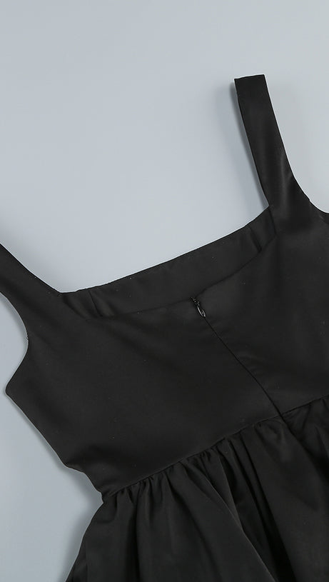 BLACK MINI DRESS PUFFY SKIRT