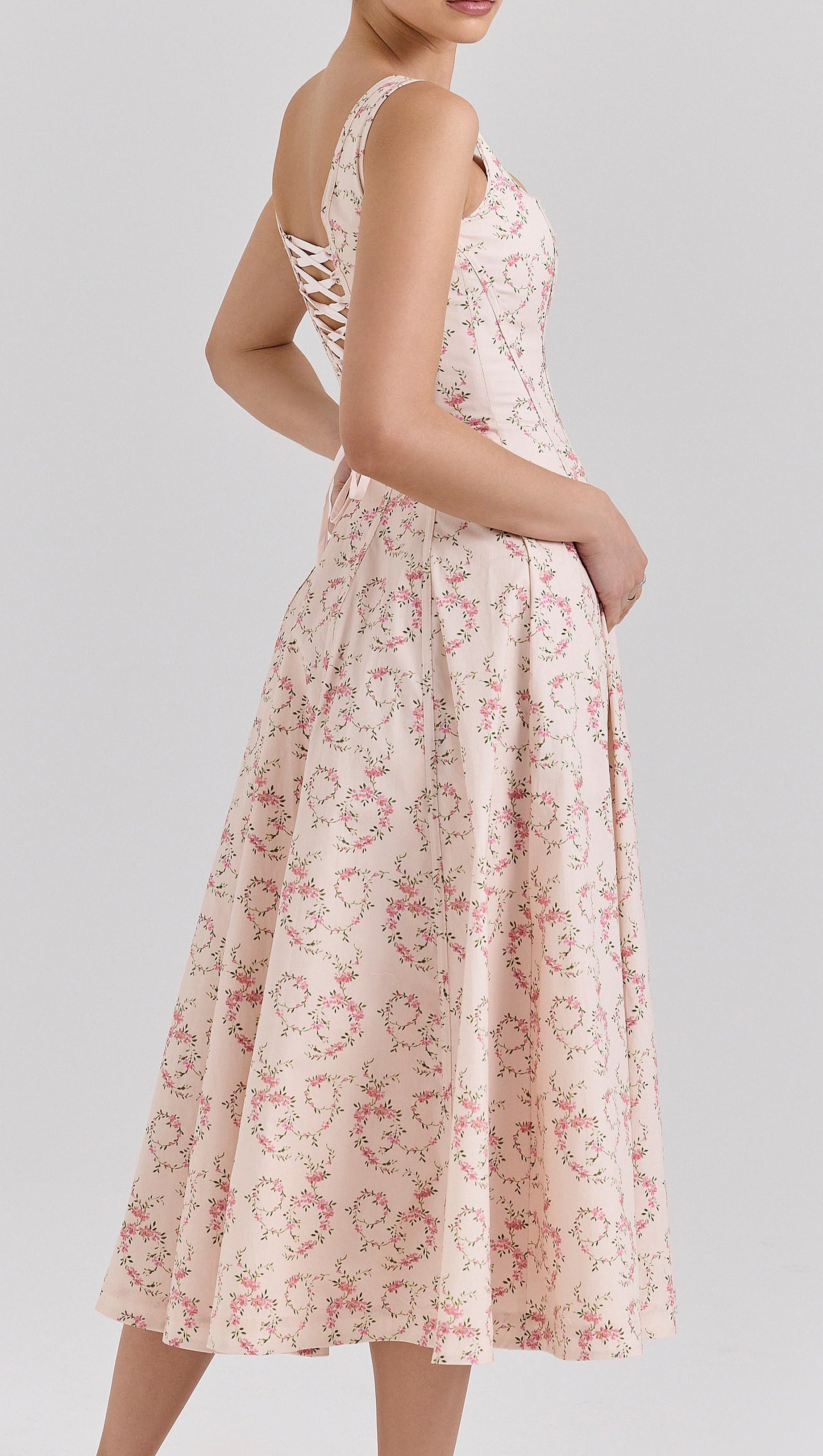 Gemma – Cremefarbenes Midikleid aus Stretch-Baumwolle mit Blumenmuster und Schnürung