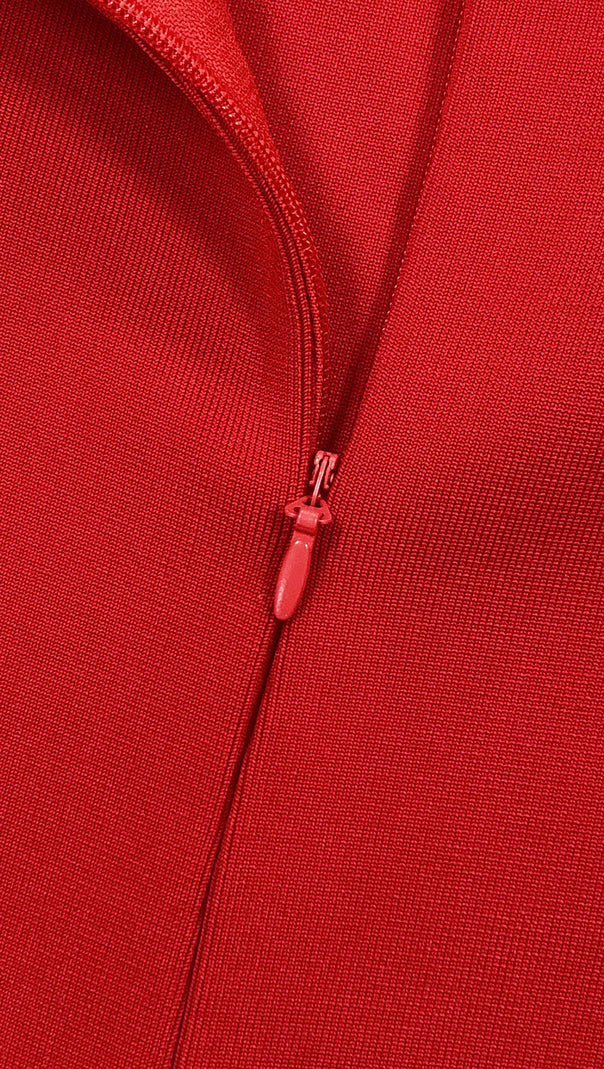 ABITO LUNGO A MANICHE LUNGHE CON CRISTALLI SYLVIA IN ROSSO